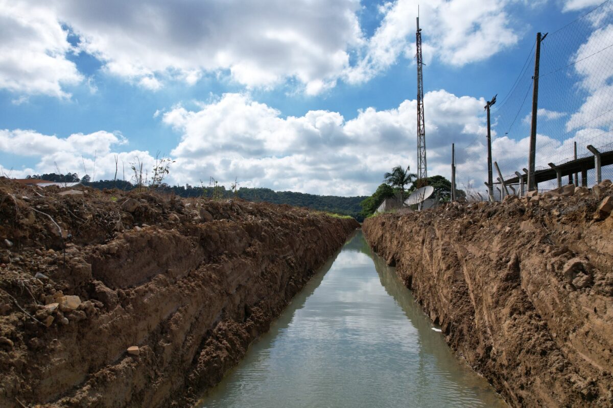 Obra de drenagem de R$ 250 mil busca reduzir alagamentos em Nova Veneza