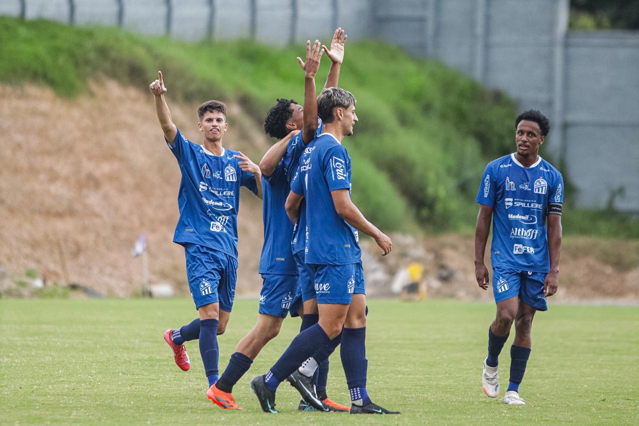 Caravaggio estreia com goleada no Catarinense Sub-21 3 Caravaggio estreia com goleada no Catarinense Sub-21