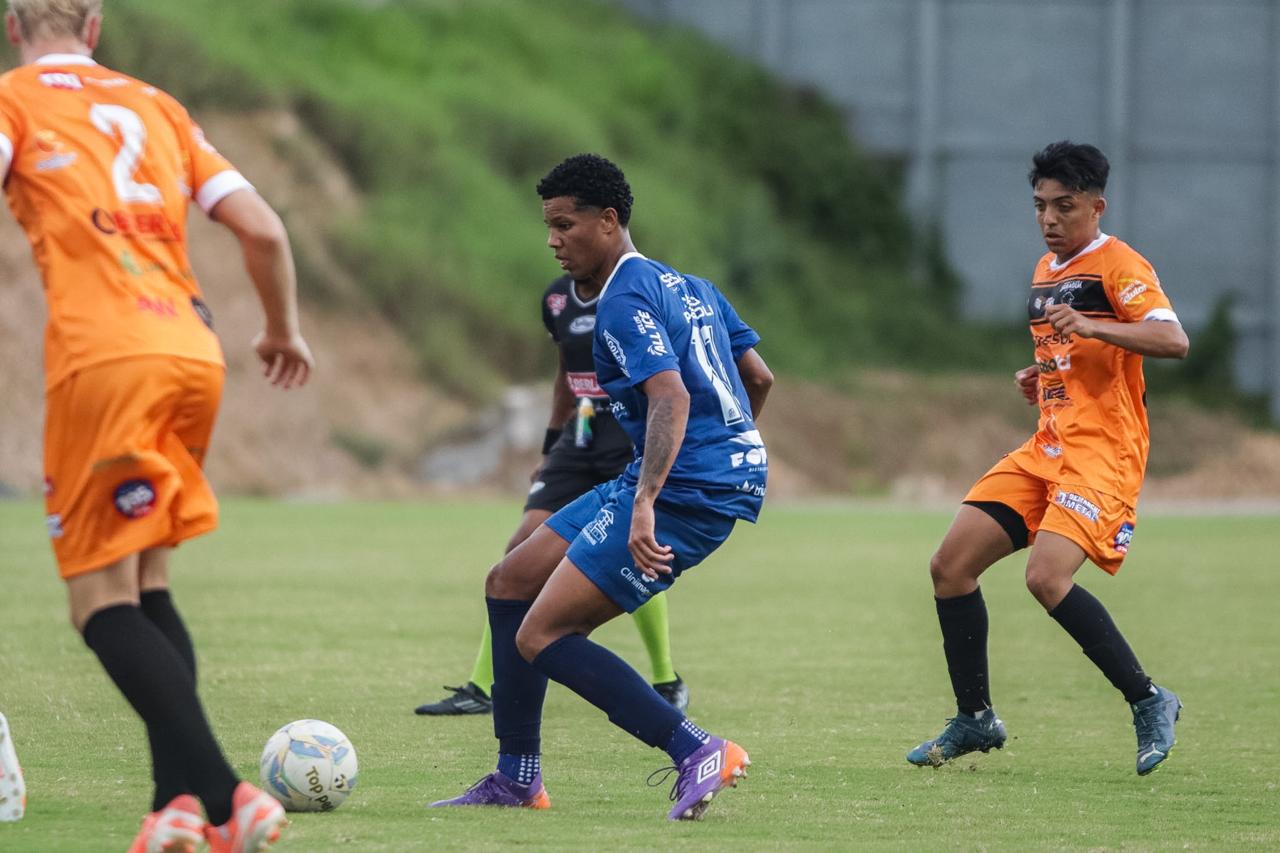 Caravaggio estreia com goleada no Catarinense Sub-21 6 Caravaggio estreia com goleada no Catarinense Sub-21