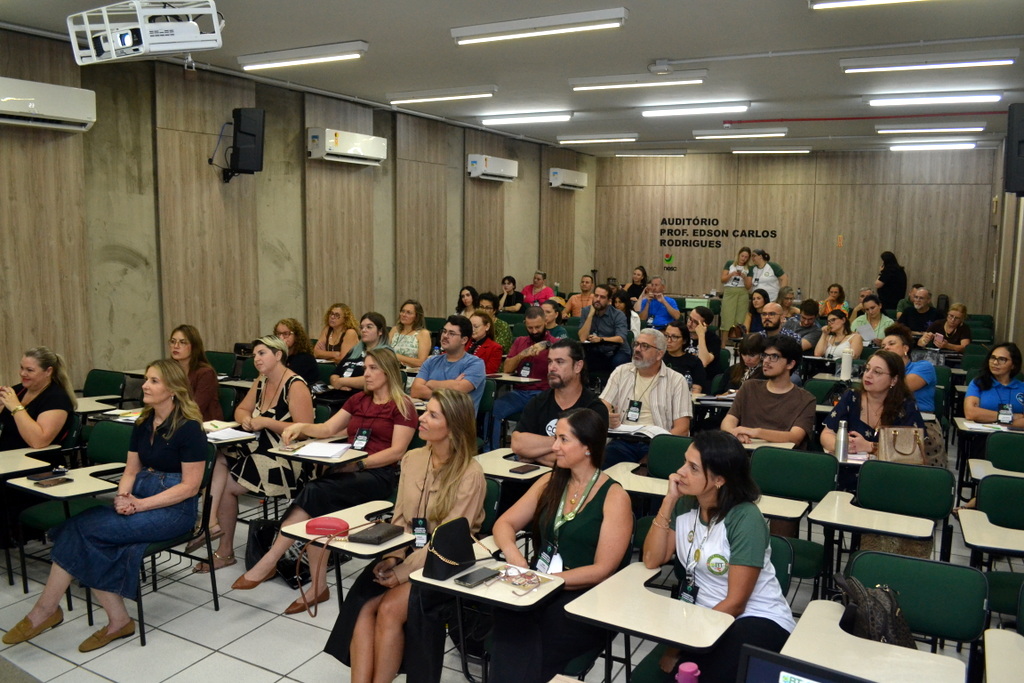 Criciúma entra no circuito nacional de formação em ensino de idiomas com realização do Braz-TesolSC Chapter na Unesc
