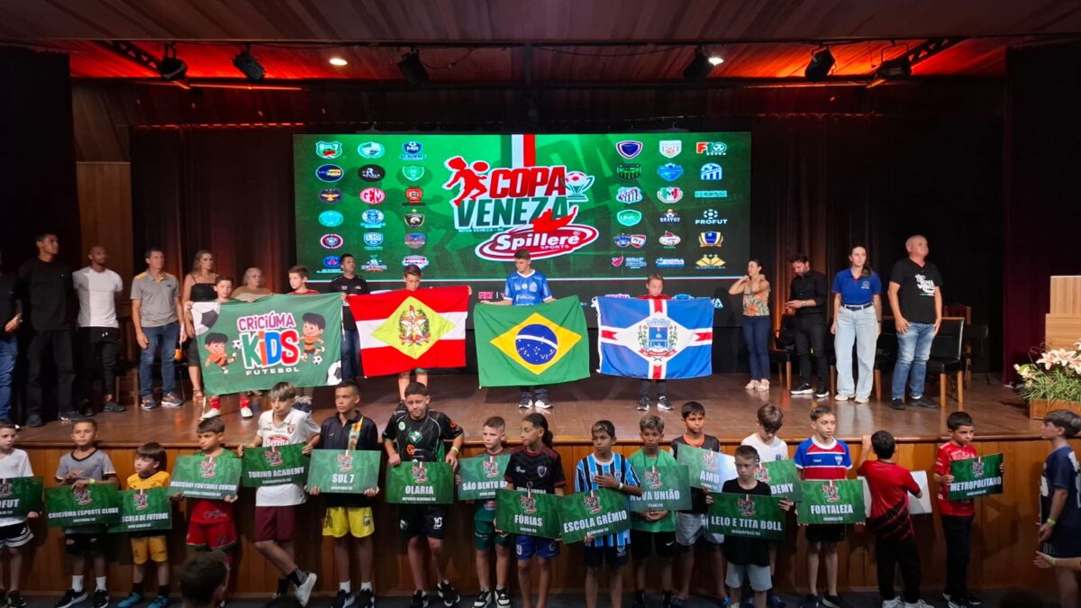 Abertura da Copa Veneza reúne atletas, familiares e clima de festa em Nova Veneza