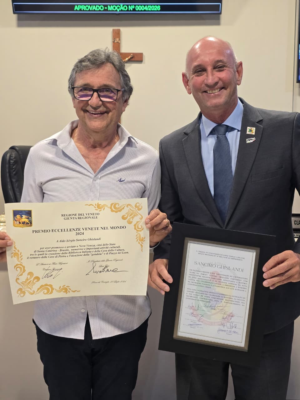 Sanciro Ghislandi recebe Moção Honrosa por contribuição ao documentário “Rumo ao Porto”