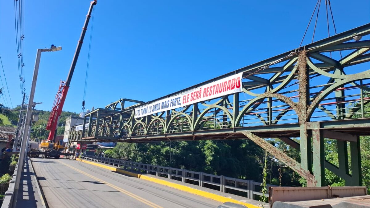 Retirada da Ponte Dei Morosi iniciaram em Nova Veneza; trânsito é alterado