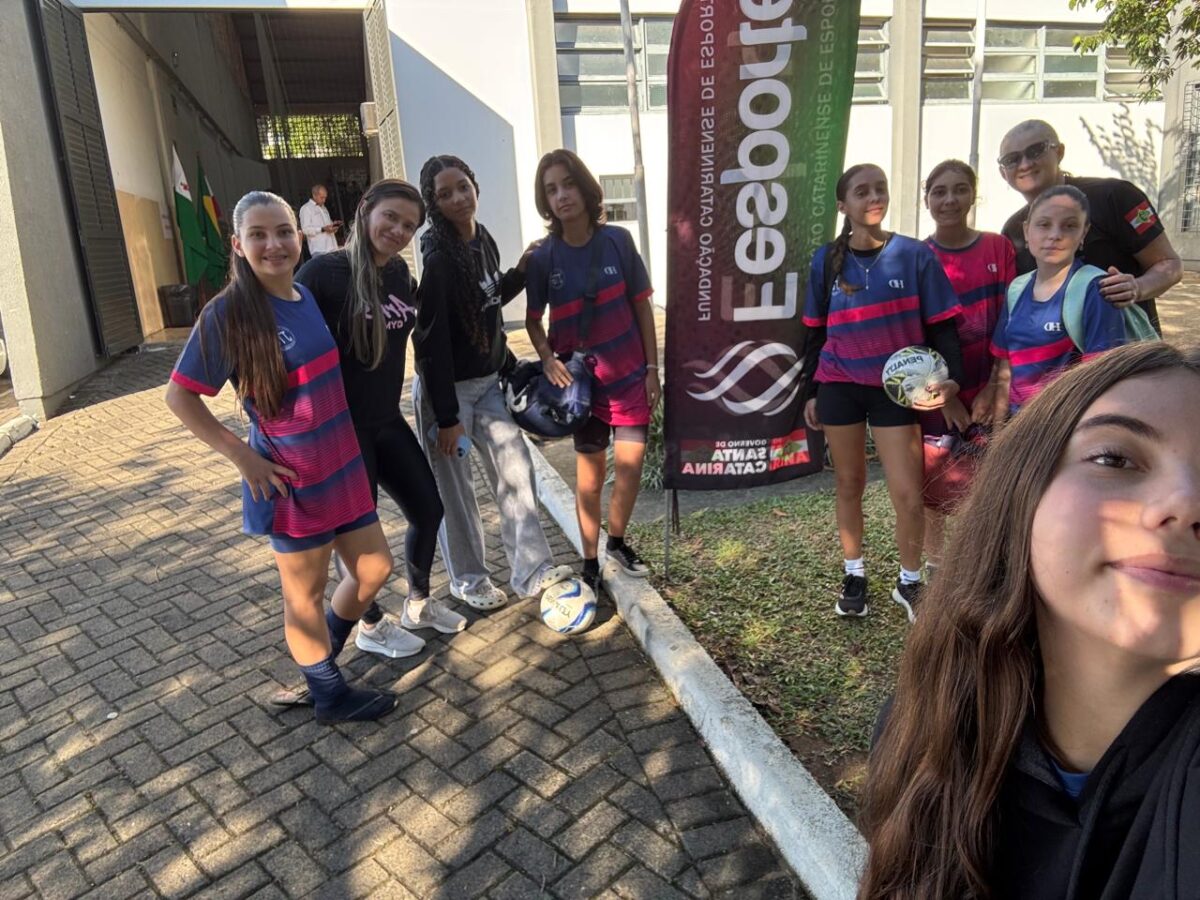 Alunos de Nova Veneza participam da fase microrregional dos Jogos Escolares de Santa Catarina 