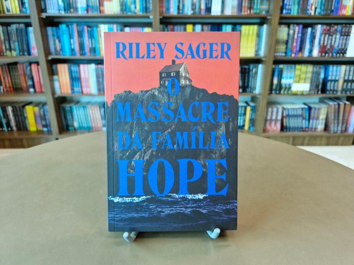 Resenha: O Massacre da Família Hope, de Riley Sager