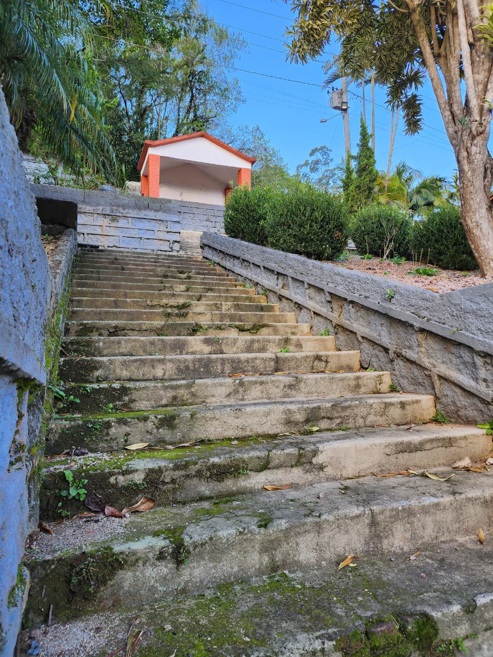 Vereadora indica revitalização das escadarias e da Grutinha do bairro Brasília em Nova Veneza 7 Vereadora indica revitalização das escadarias e da Grutinha do bairro Brasília em Nova Veneza