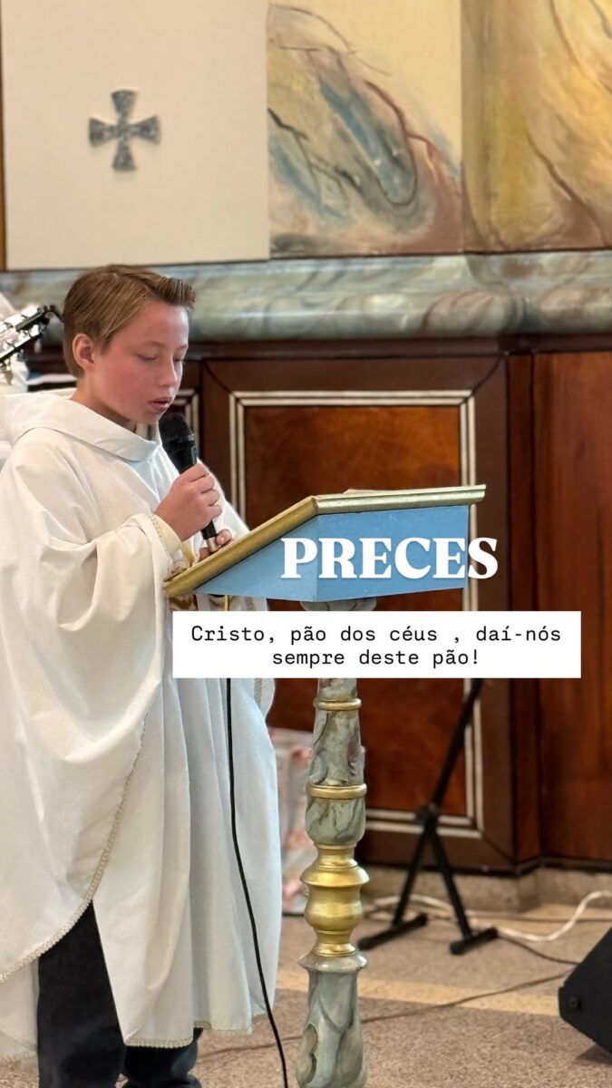 Procissão de Corpus Christi reúne fiéis no Centro de Nova Veneza