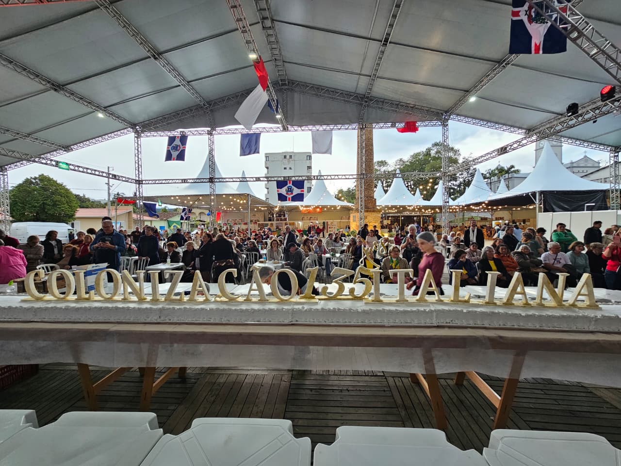 Nova Veneza celebra aniversário de colonização e emancipação em edição histórica da Festa da Gastronomia