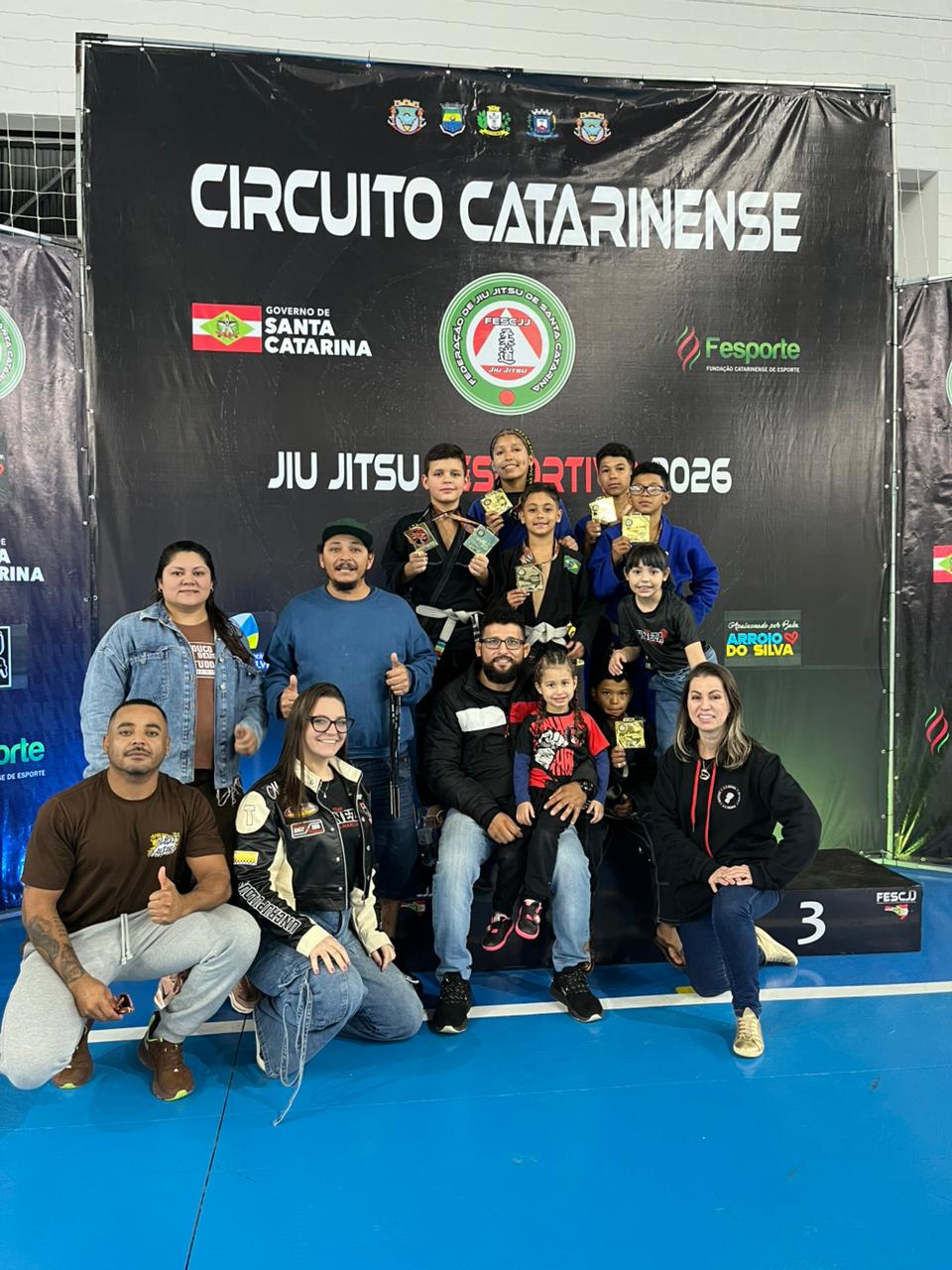 Team Veneza conquista cinco ouros e um bronze no Circuito Catarinense de Jiu-Jitsu 1 Team Veneza conquista cinco ouros e um bronze no Circuito Catarinense de Jiu-Jitsu