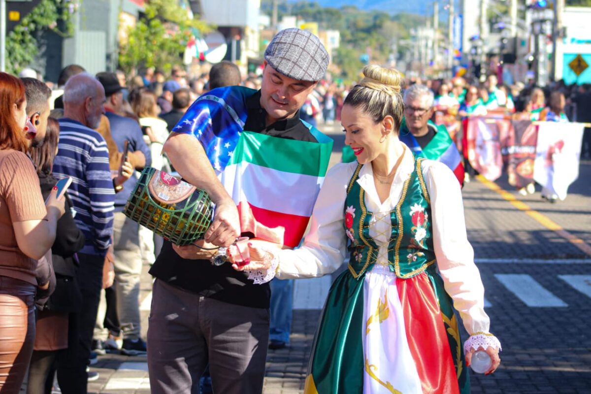 Desfile das Famílias une gerações e preserva a história de Nova Veneza