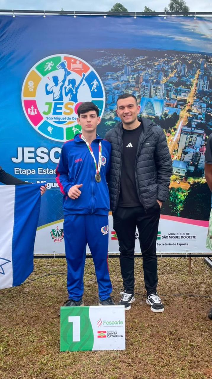 Atletismo de Nova Veneza conquista seis medalhas na fase estadual dos Jesc