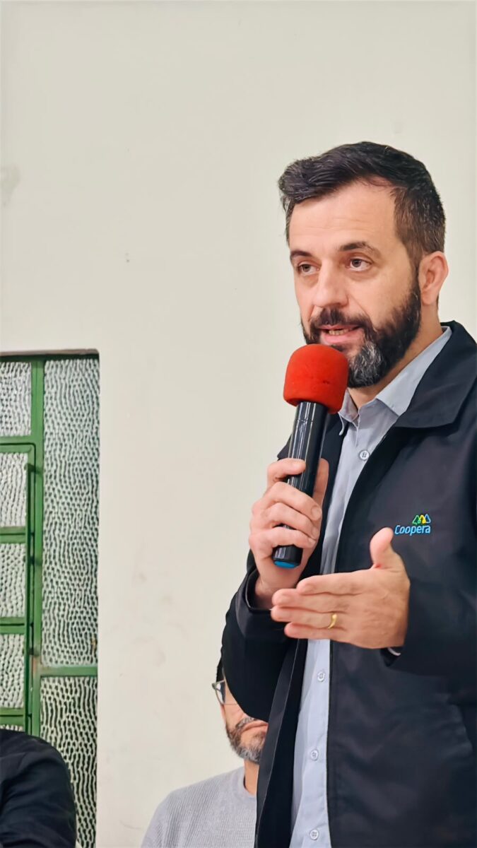 Coopera e Prefeitura de Forquilhinha firmam convênio de R$ 2,15 milhões para regularização da rede elétrica em comunidades do município 1 Coopera e Prefeitura de Forquilhinha firmam convênio de R$ 2,15 milhões para regularização da rede elétrica em comunidades do município