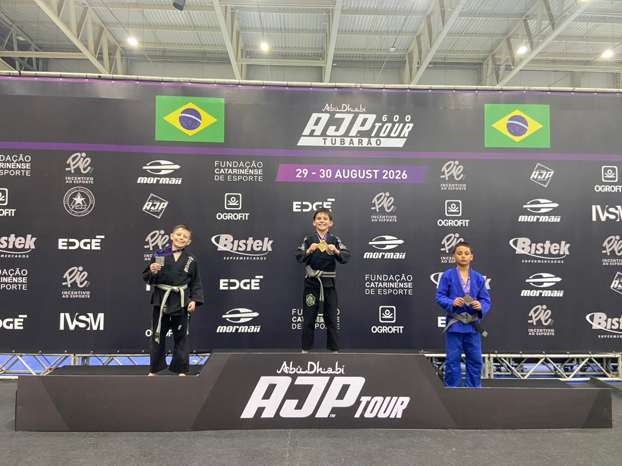 Team Veneza conquista seis pódios em competição internacional de Jiu-Jitsu em Tubarão 4 Team Veneza conquista seis pódios em competição internacional de Jiu-Jitsu em Tubarão