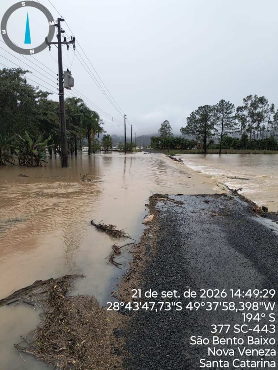 Chuva danifica sete pontes e causa alagamentos em Nova Veneza 1 Chuva danifica sete pontes e causa alagamentos em Nova Veneza