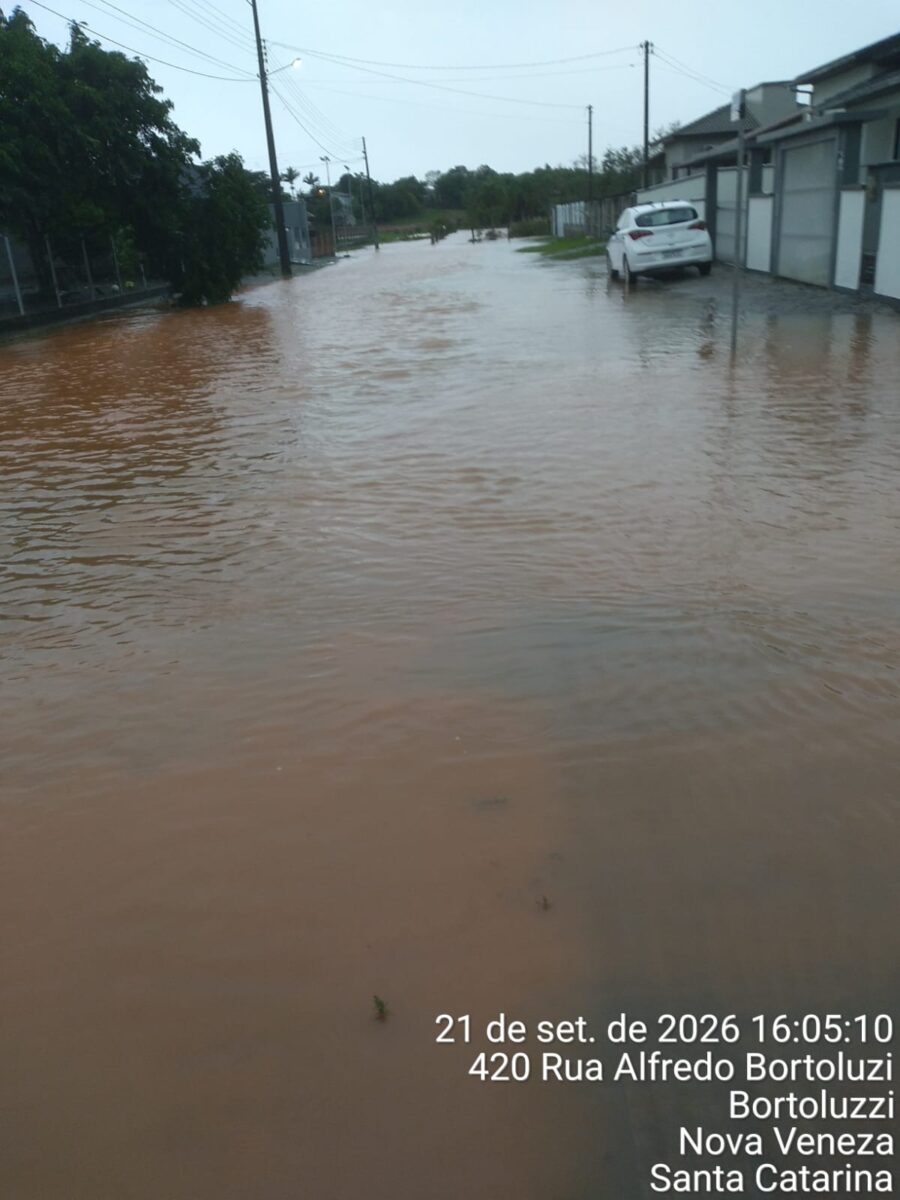 Chuva danifica sete pontes e causa alagamentos em Nova Veneza 5 Chuva danifica sete pontes e causa alagamentos em Nova Veneza