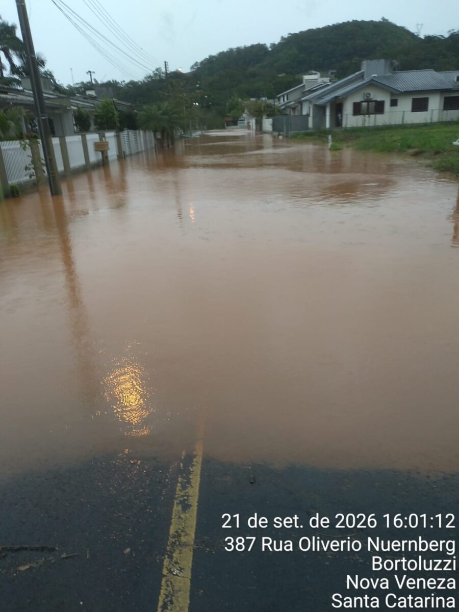 Chuva danifica sete pontes e causa alagamentos em Nova Veneza 7 Chuva danifica sete pontes e causa alagamentos em Nova Veneza