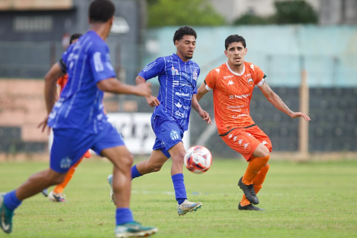 Caravaggio empata fora de casa e se mantém na liderança da Copa SC Sub-20 1 Caravaggio empata fora de casa e se mantém na liderança da Copa SC Sub-20