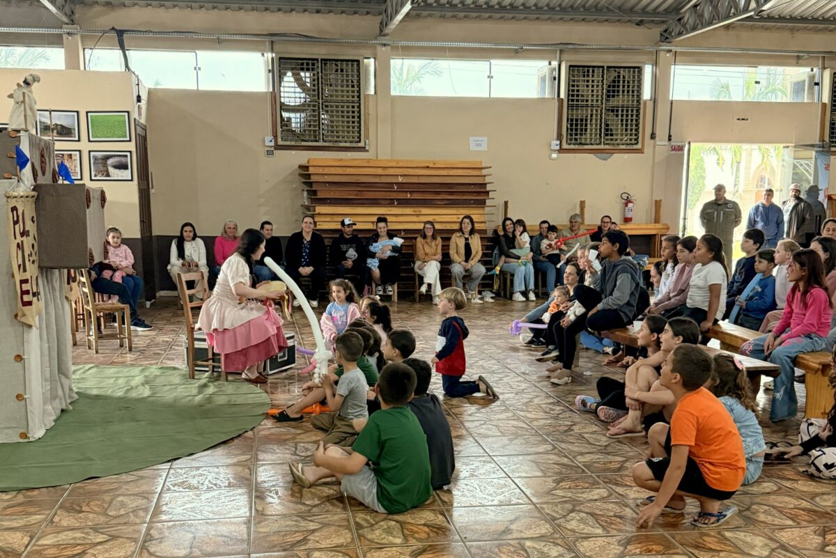 Cyathus apresenta teatro de bonecos em festa das crianças na Vila Maria 1 Cyathus apresenta teatro de bonecos em festa das crianças na Vila Maria