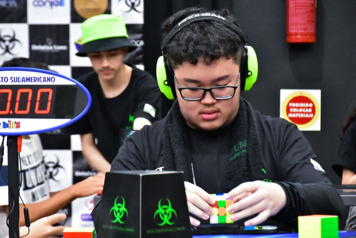 Criciúma Open Cubo Mágico: competição terá recordistas nacionais no Criciúma Shopping 1 Criciúma Open Cubo Mágico: competição terá recordistas nacionais no Criciúma Shopping