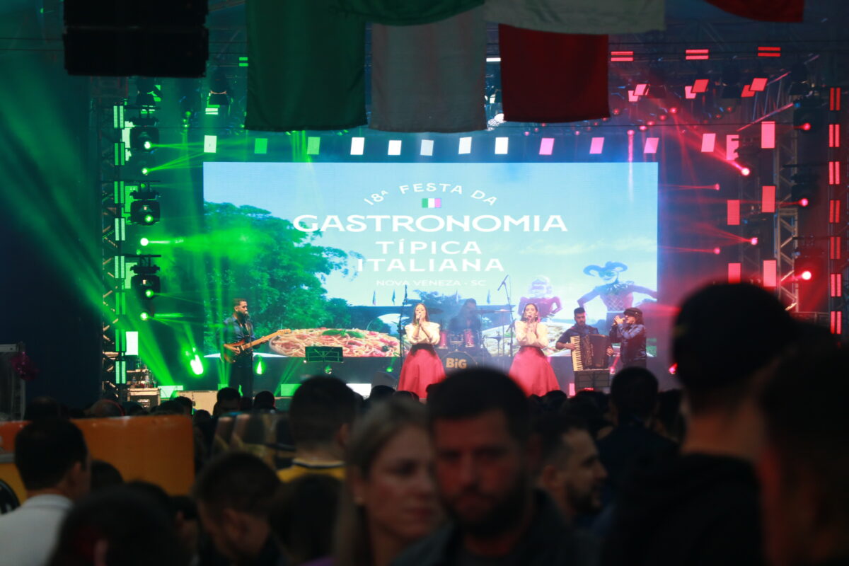 Festa da Gastronomia de Nova Veneza começa com show de Papas da Língua e expectativa de 100 mil visitantes 1 Festa da Gastronomia de Nova Veneza começa com show de Papas da Língua e expectativa de 100 mil visitantes