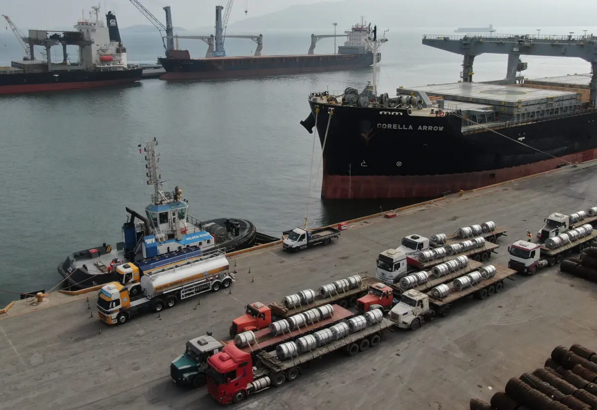 Aumenta desembarque de aço no Porto de São Francisco e principal destino são empresas de SC