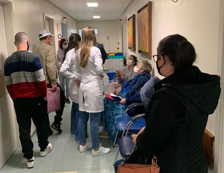 Pacientes oncológicos recebem orientações sobre saúde bucal 2 Pacientes oncológicos recebem orientações sobre saúde bucal