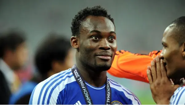 Michael Essien é uma lenda do "Chelsea"