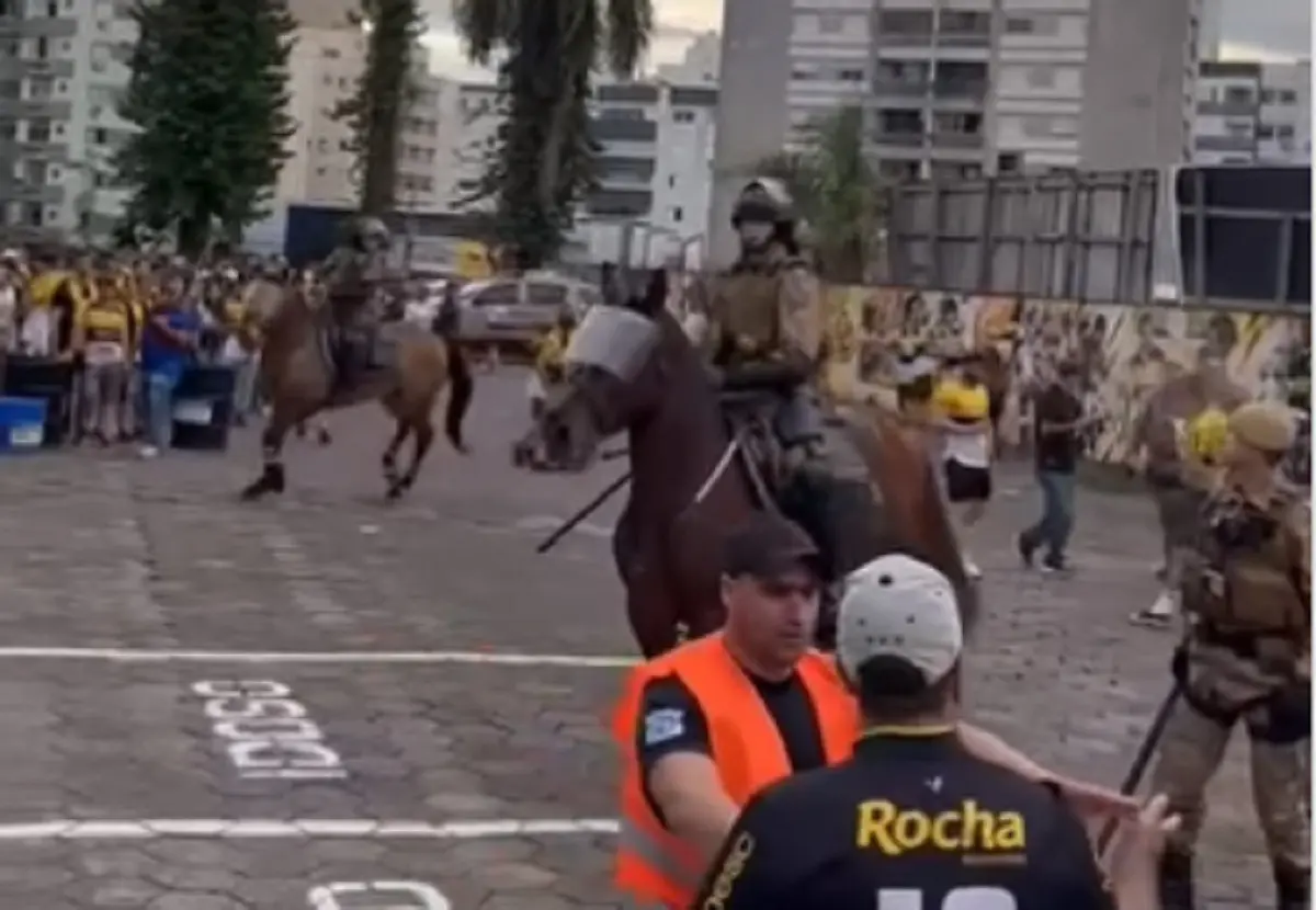 Dois são detidos pela PM em confusão após o jogo entre Criciúma e Sampaio Corrêa