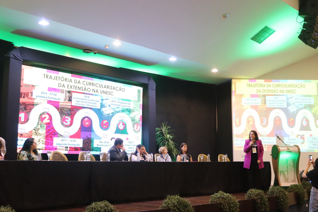 Reflexões sobre a Formação Superior no Século 21 marcam cerimônia de abertura do 8º Fiepe na Unesc 3 Reflexões sobre a Formação Superior no Século 21 marcam cerimônia de abertura do 8º Fiepe na Unesc