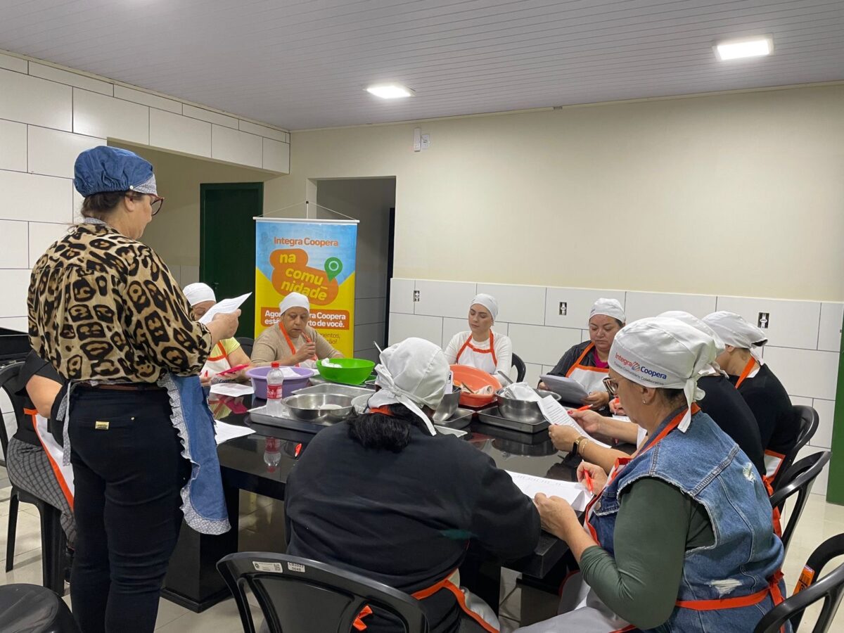Coopera oferece cursos nas comunidades 1 Coopera oferece cursos nas comunidades