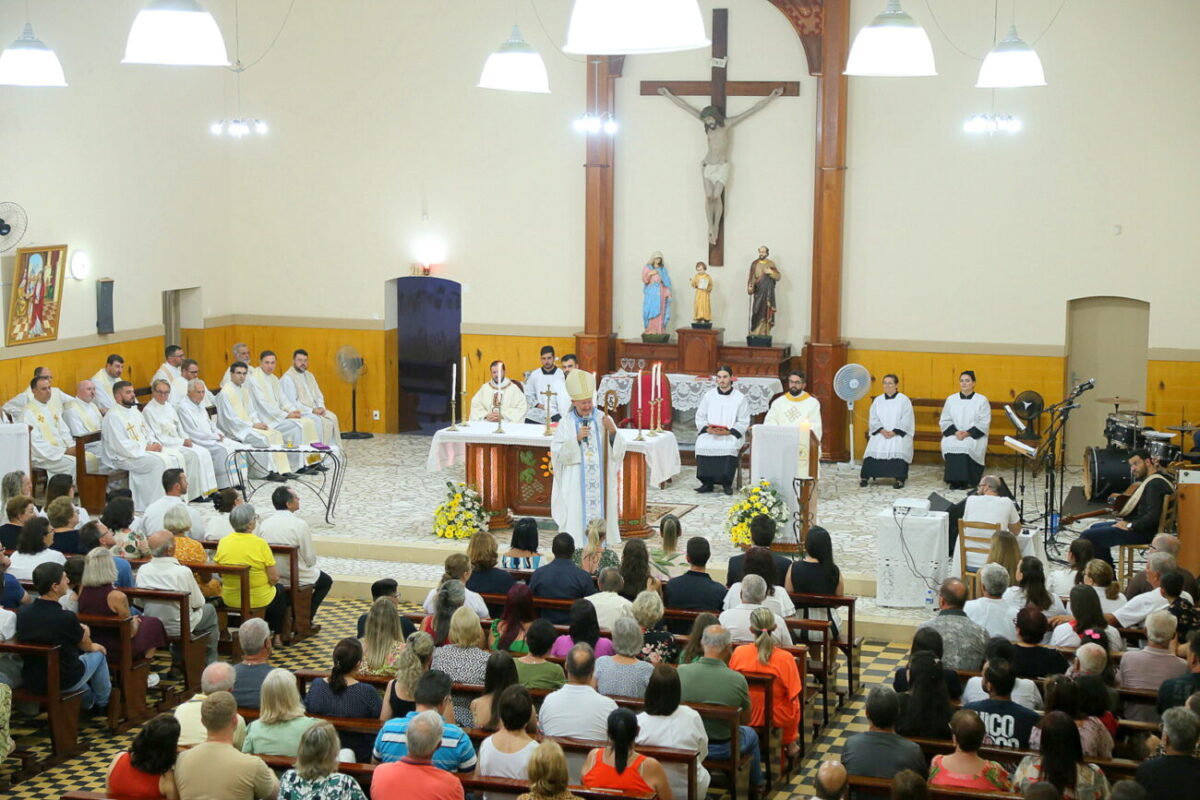 Diocese de Criciúma cria paróquia dedicada à Sagrada Família de Nazaré 21 Diocese de Criciúma cria paróquia dedicada à Sagrada Família de Nazaré