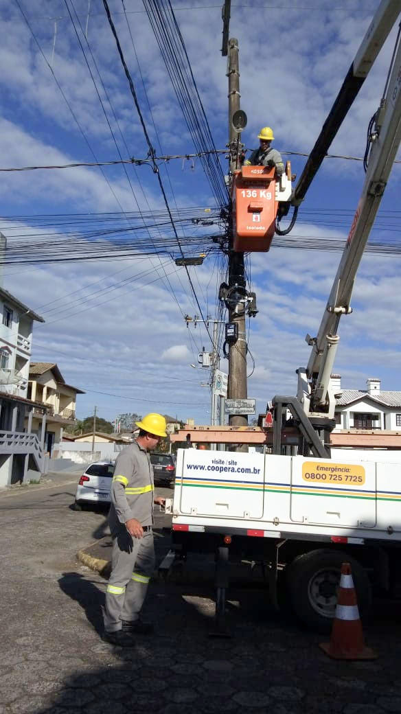 Em uma semana, Coopera realiza mais de 250 manutenções da iluminação pública em Forquilhinha 1 Em uma semana, Coopera realiza mais de 250 manutenções da iluminação pública em Forquilhinha
