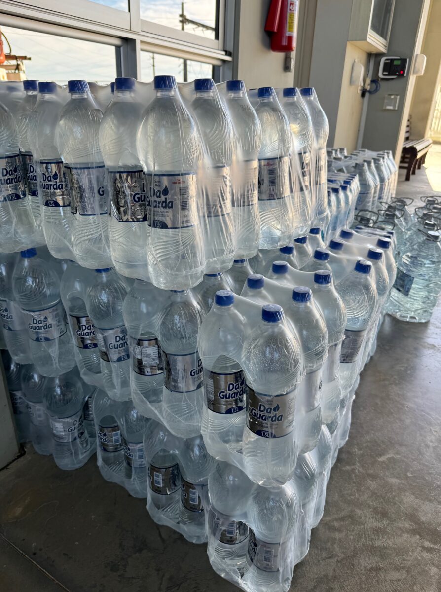 Coopera une forças para apoiar os atingidos pelas enchentes do Rio Grande do Sul 2 Coopera une forças para apoiar os atingidos pelas enchentes do Rio Grande do Sul
