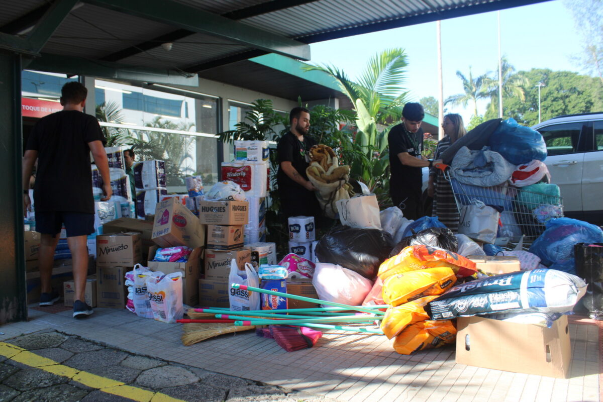 De mãos dadas: Juntas, Instituições de Ensino da Acafe arrecadam quase 114 toneladas de alimentos 3 De mãos dadas: Juntas, Instituições de Ensino da Acafe arrecadam quase 114 toneladas de alimentos