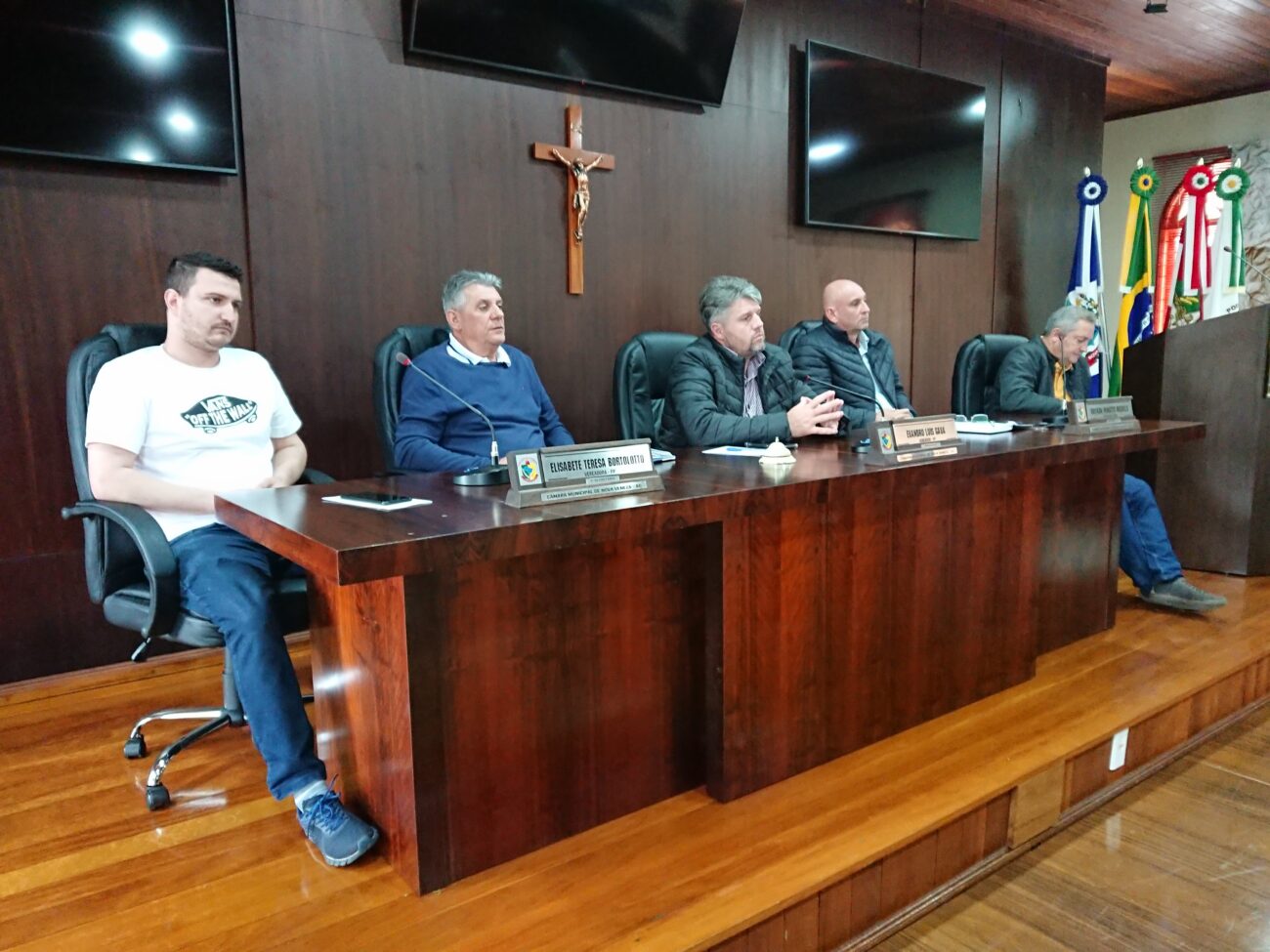 Vereadores de Nova Veneza reúnem entidades organizadas para falar sobre emendas impositivas 1 Vereadores de Nova Veneza reúnem entidades organizadas para falar sobre emendas impositivas
