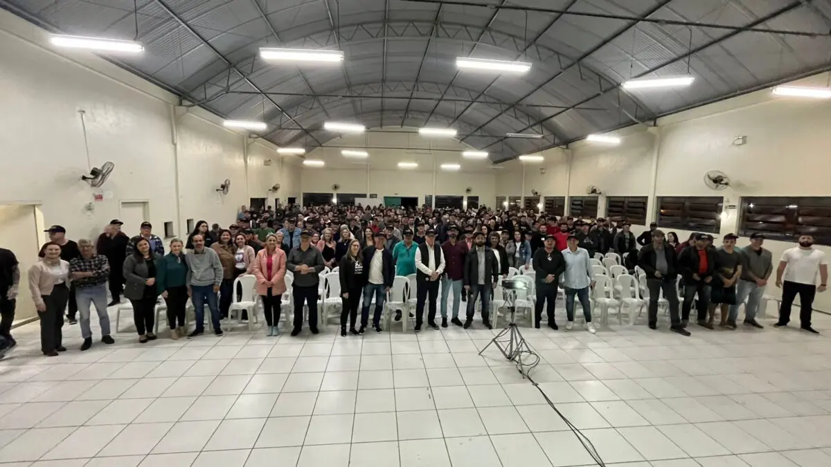 Coopera em comunidade reúne 400 cooperados do bairro Santa Cruz em Forquilhinha