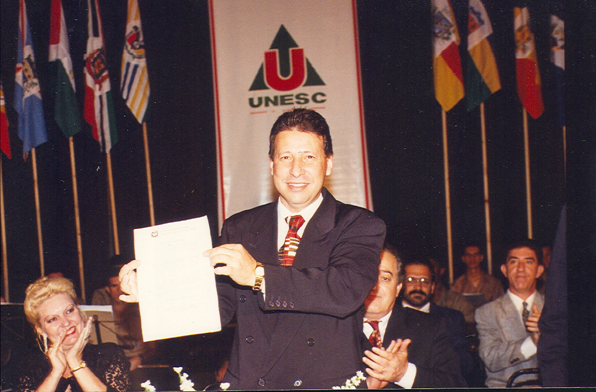 Unesc 55 anos: 'Além de ser uma Universidade Comunitária, a Unesc é humanitária', enfatiza o ex-reitor Edson Rodrigues 1 Unesc 55 anos: 'Além de ser uma Universidade Comunitária, a Unesc é humanitária', enfatiza o ex-reitor Edson Rodrigues