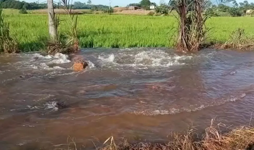 Economize água: novo rompimento de adutora irá prejudicar abastecimento na região