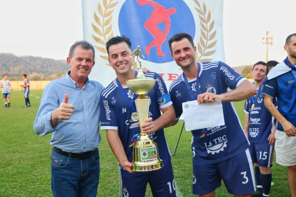 São Bento Alto é campeão do municipal de futebol de Nova Veneza