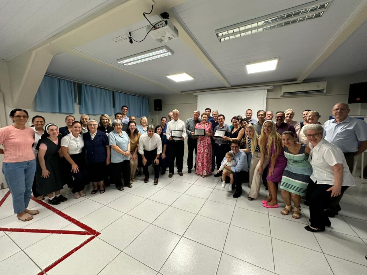 HSJosé presta homenagem a três médicos que auxiliaram na construção da história do hospital