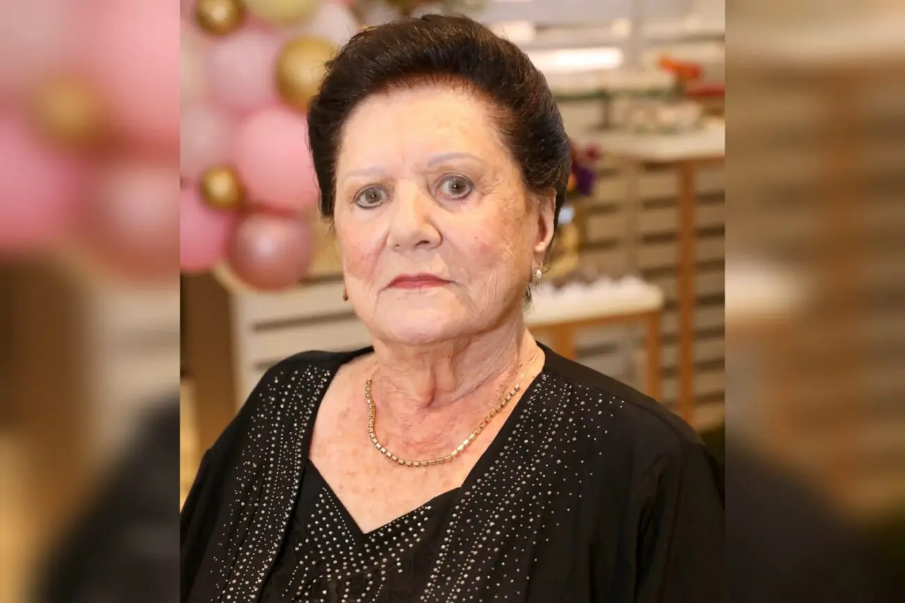 Nota de falecimento de Hilda Becker Coral