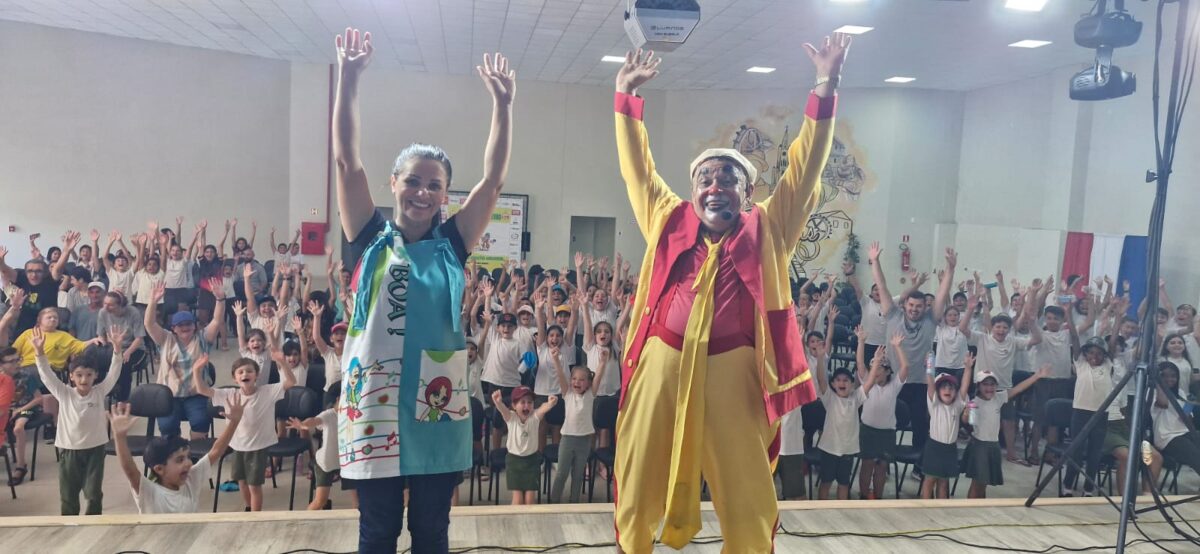 Nova Veneza recebe o Circo de Teatro do Biriba com o projeto “Sementes do Futuro” 1 Nova Veneza recebe o Circo de Teatro do Biriba com o projeto “Sementes do Futuro”