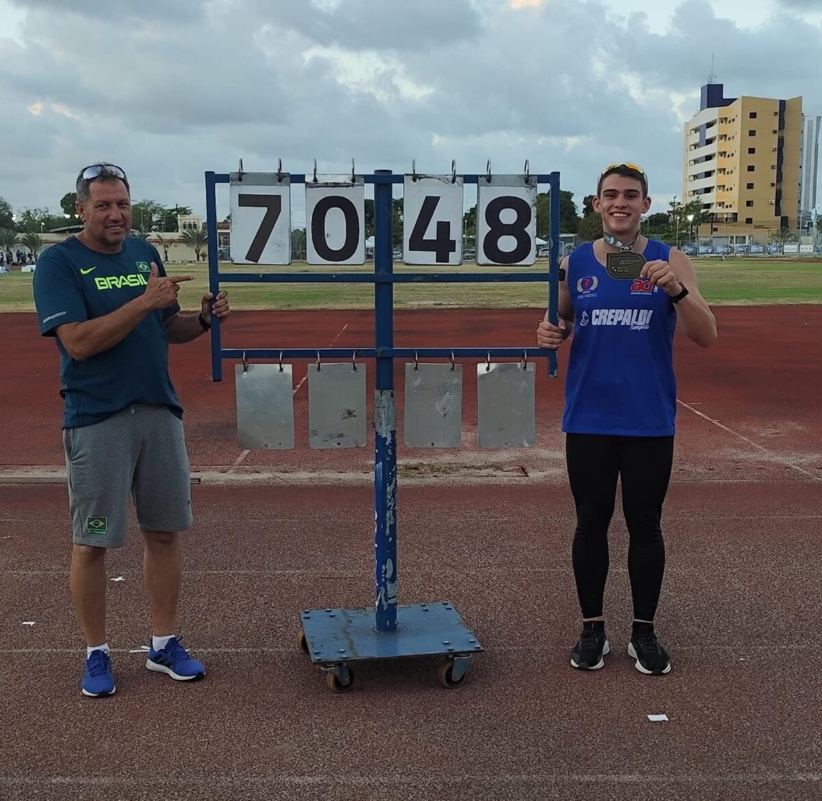 Pedro Henrique faz história no Campeonato Brasileiro de Atletismo Sub-16 e estabelece novo recorde nacional 2 Pedro Henrique faz história no Campeonato Brasileiro de Atletismo Sub-16 e estabelece novo recorde nacional