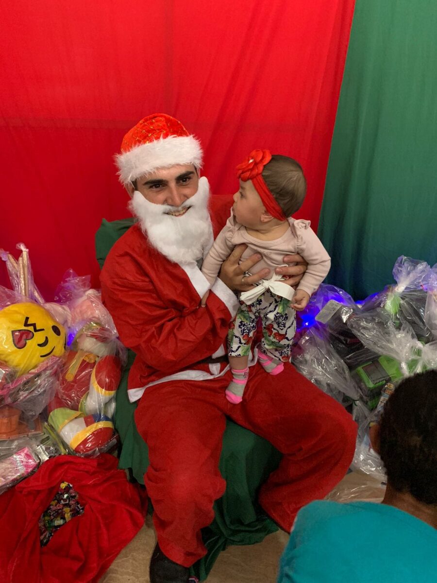 Campanha "Um Sorriso a Mais" leva alegria para crianças no Natal 2 Campanha "Um Sorriso a Mais" leva alegria para crianças no Natal