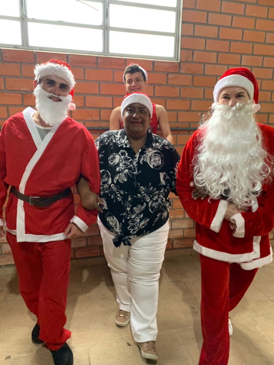 Campanha "Um Sorriso a Mais" leva alegria para crianças no Natal 14 Campanha "Um Sorriso a Mais" leva alegria para crianças no Natal