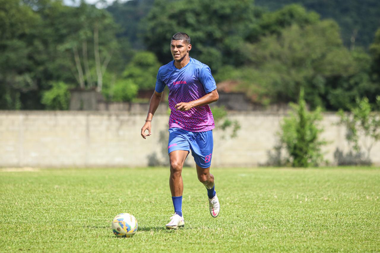 Caravaggio vence o Hercílio Luz em jogo-treino 5 Caravaggio vence o Hercílio Luz em jogo-treino