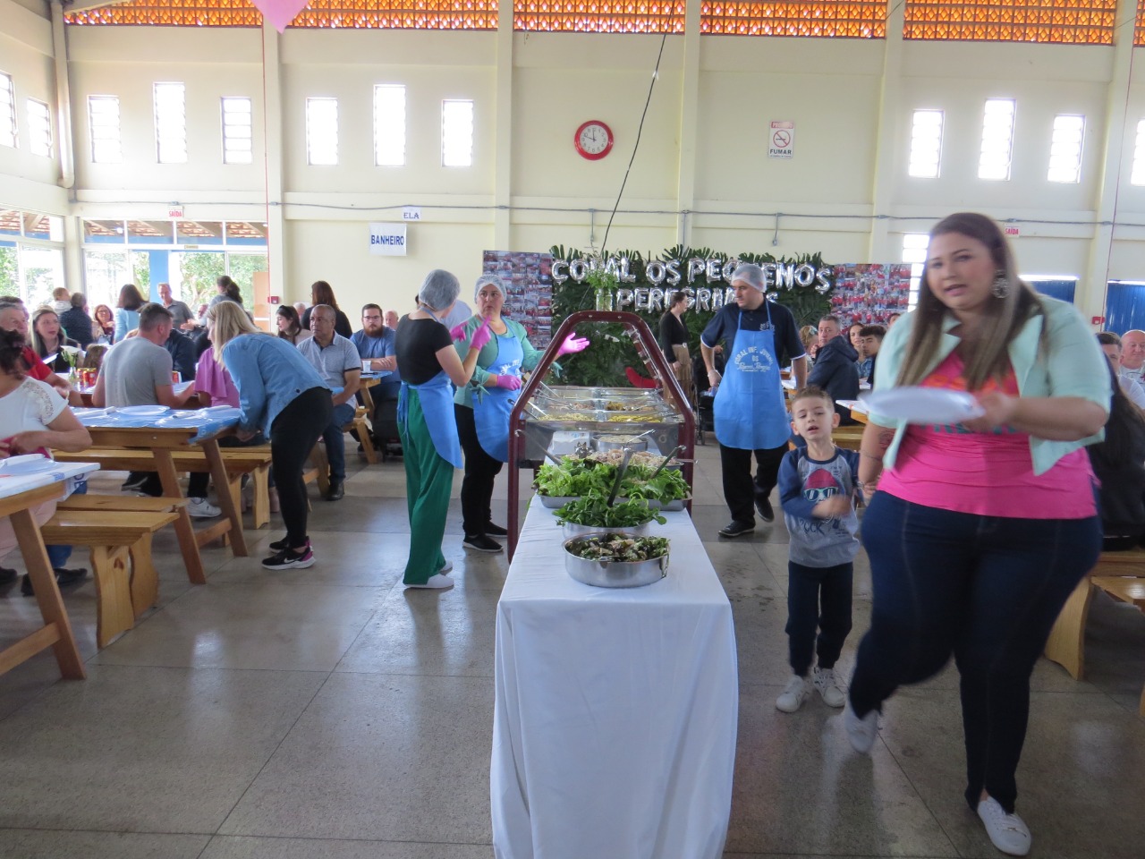 Almoço do Coral Pequenos Peregrinos reúne mais de 900 pessoas 135 Almoço do Coral Pequenos Peregrinos reúne mais de 900 pessoas