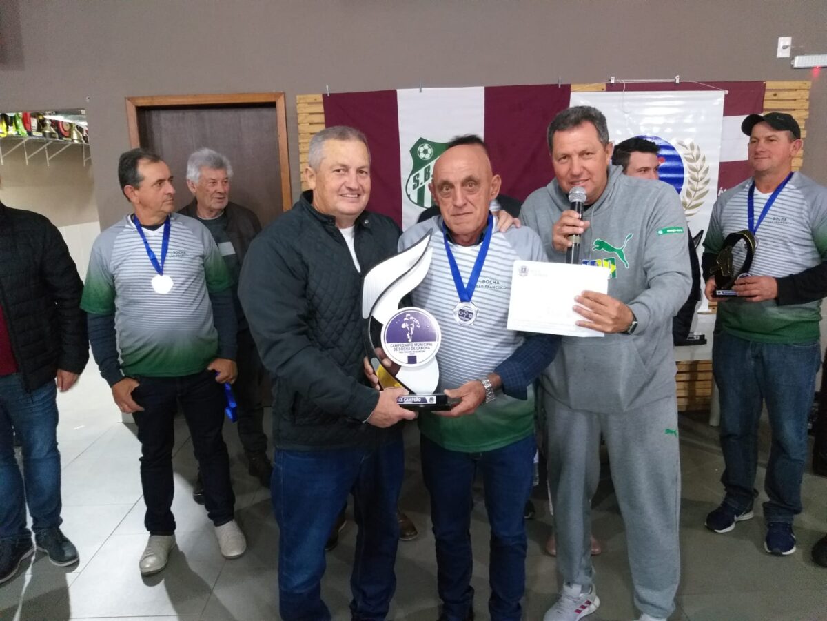 Garuva A leva título do municipal de Bocha de Nova Veneza 3 Garuva A leva título do municipal de Bocha de Nova Veneza