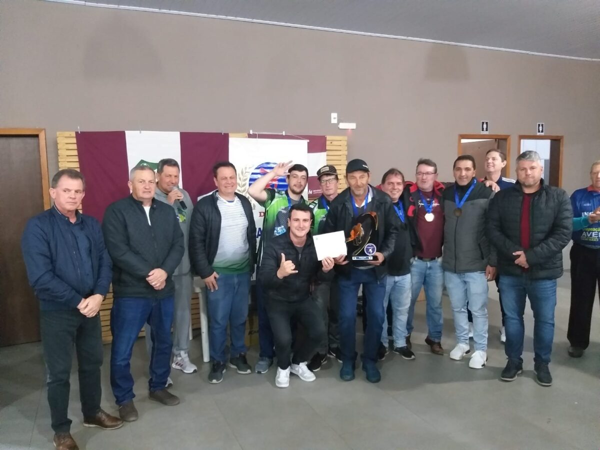 Garuva A leva título do municipal de Bocha de Nova Veneza 4 Garuva A leva título do municipal de Bocha de Nova Veneza