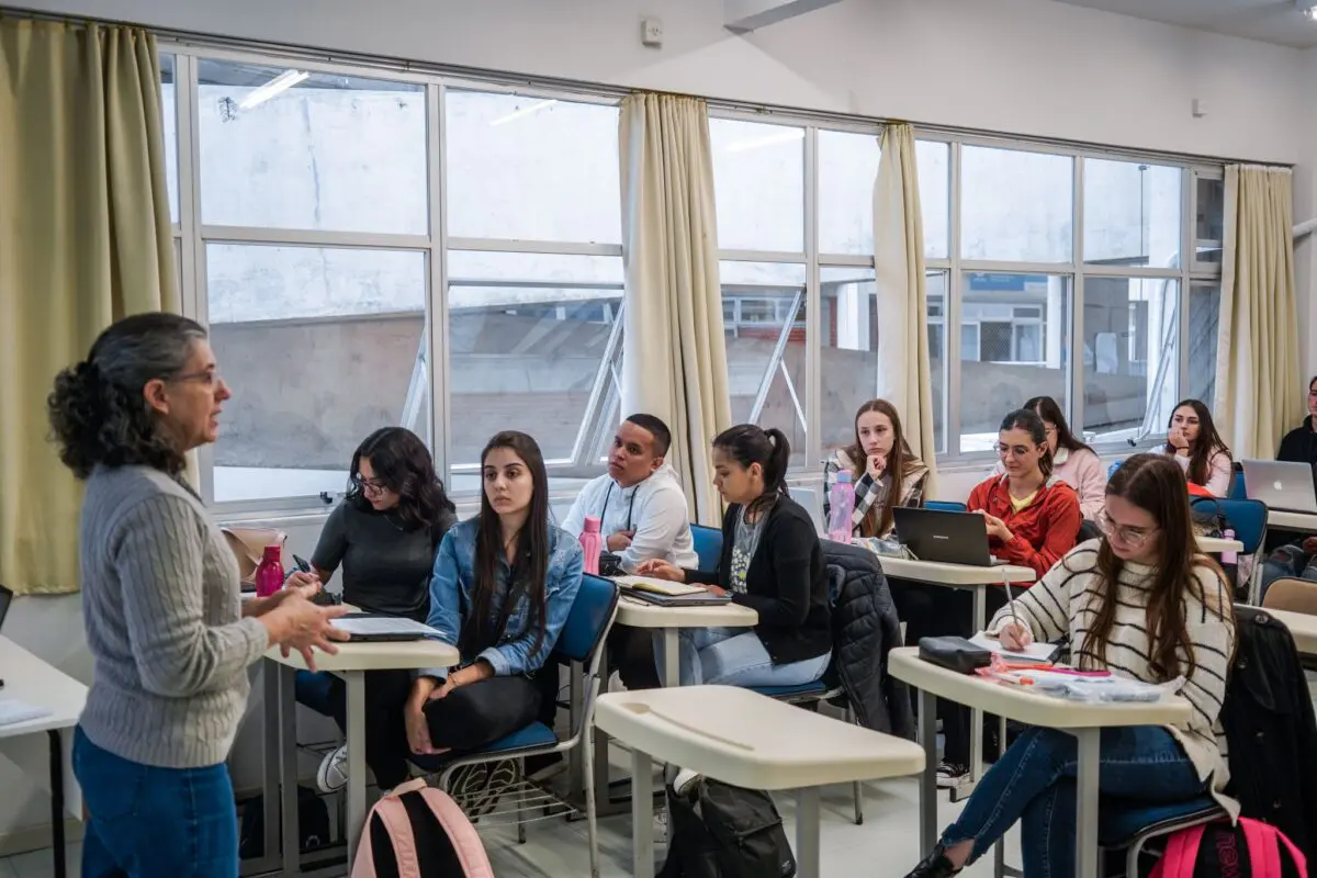 Tire 14 dúvidas sobre o programa Universidade Gratuita SC